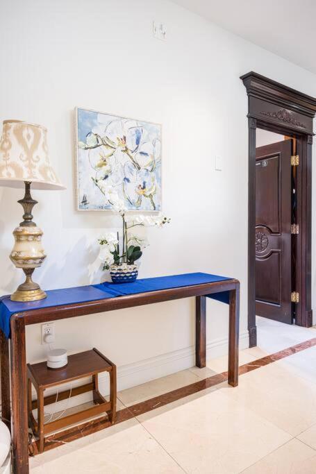 Entire Second Flr - Santa Monica Luxury Roman Villa Los Angeles Ngoại thất bức ảnh