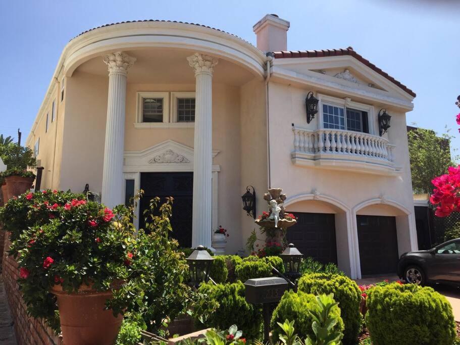 Entire Second Flr - Santa Monica Luxury Roman Villa Los Angeles Ngoại thất bức ảnh