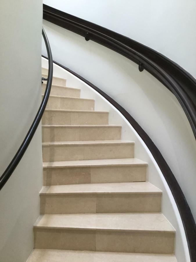 Entire Second Flr - Santa Monica Luxury Roman Villa Los Angeles Ngoại thất bức ảnh