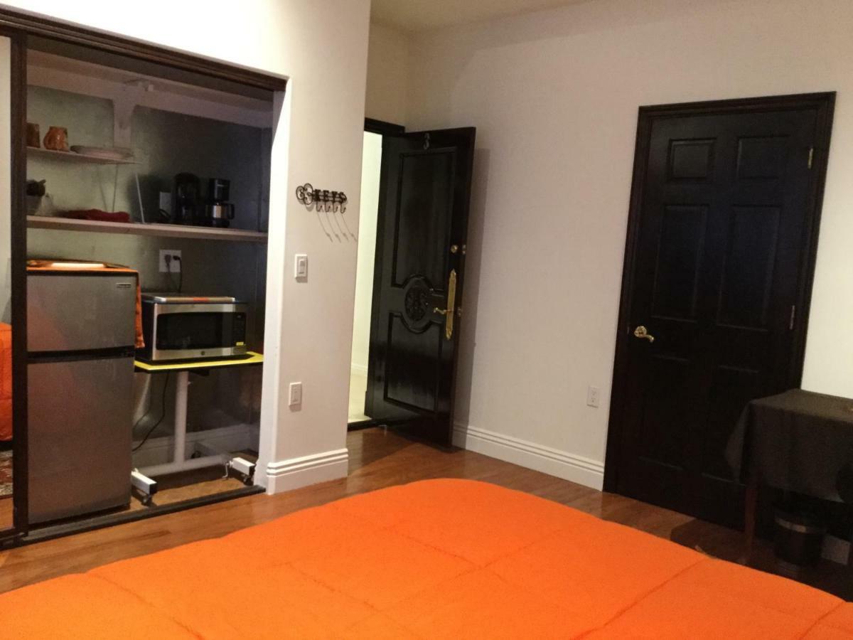 Entire Second Flr - Santa Monica Luxury Roman Villa Los Angeles Ngoại thất bức ảnh