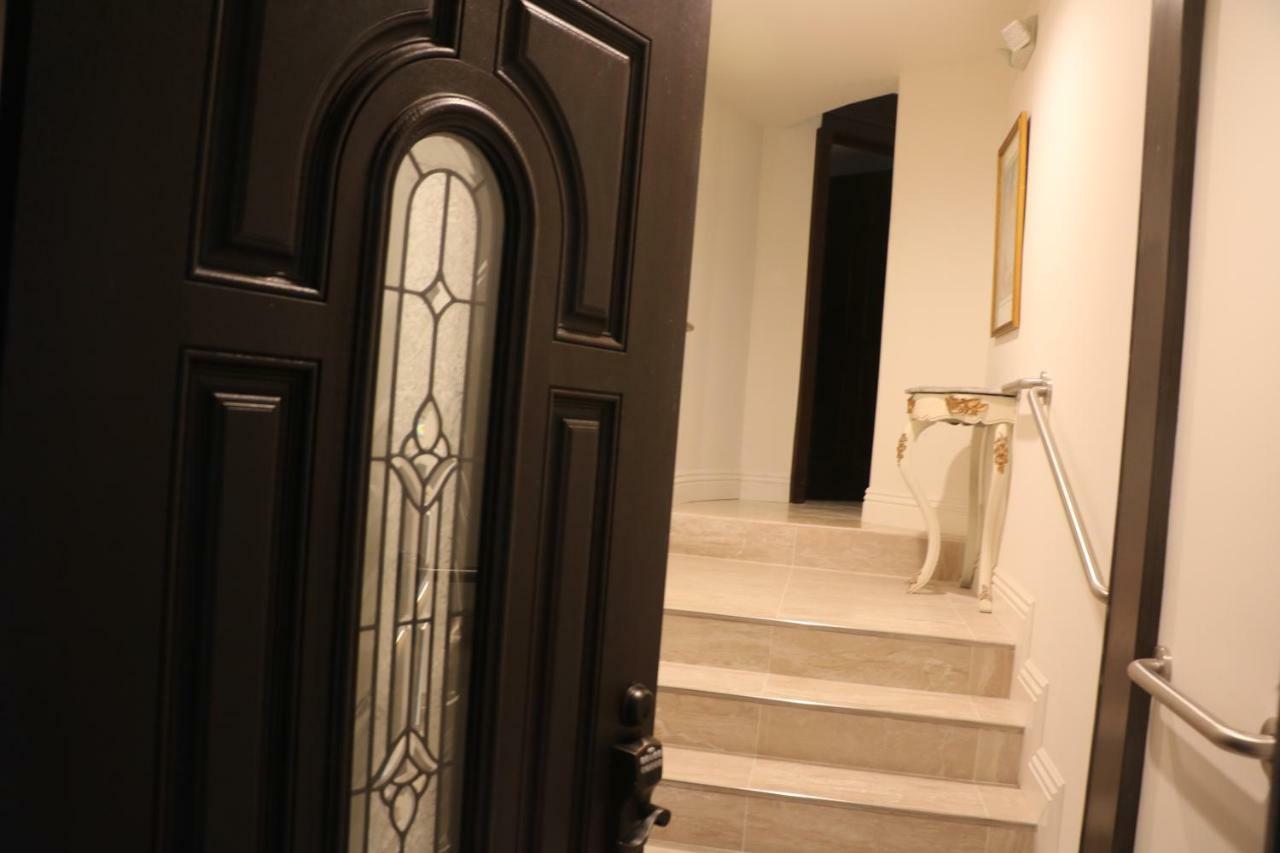 Entire Second Flr - Santa Monica Luxury Roman Villa Los Angeles Ngoại thất bức ảnh