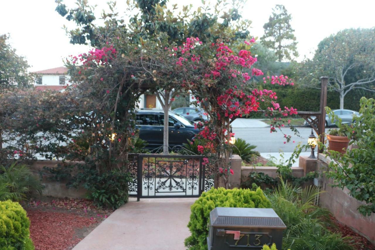 Entire Second Flr - Santa Monica Luxury Roman Villa Los Angeles Ngoại thất bức ảnh
