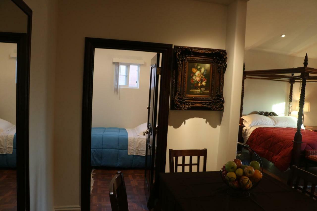 Entire Second Flr - Santa Monica Luxury Roman Villa Los Angeles Ngoại thất bức ảnh
